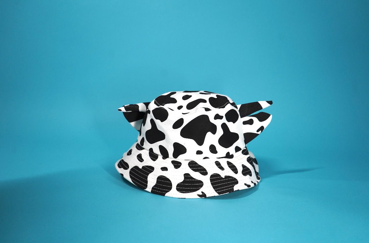 Moo bucket