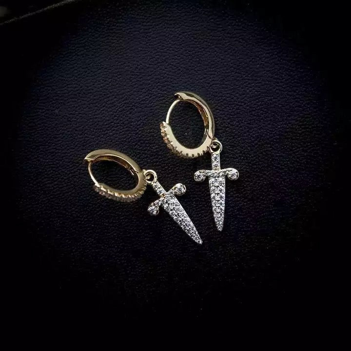 Dagger Dangle set